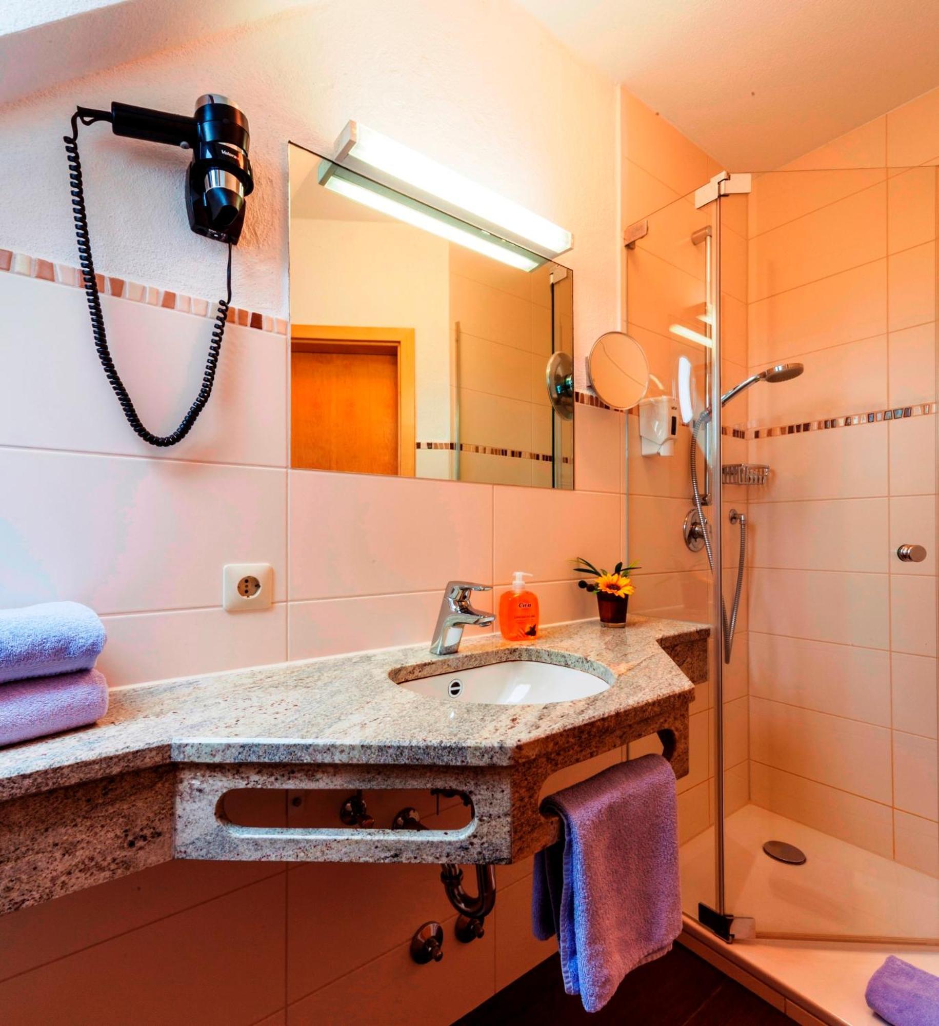 Hotel Fischerhaus Garni Меерсбург Екстериор снимка
