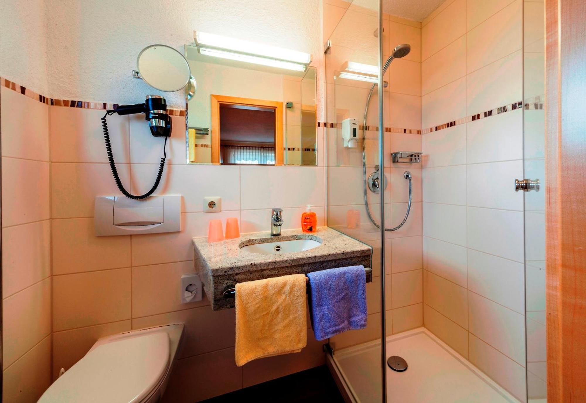 Hotel Fischerhaus Garni Меерсбург Екстериор снимка