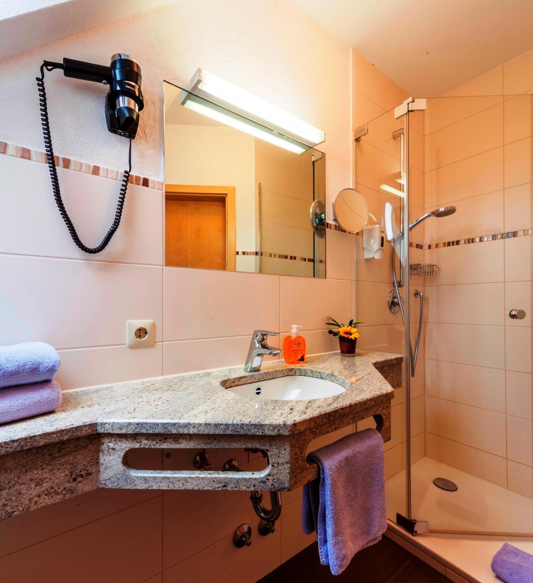 Hotel Fischerhaus Garni Меерсбург Екстериор снимка